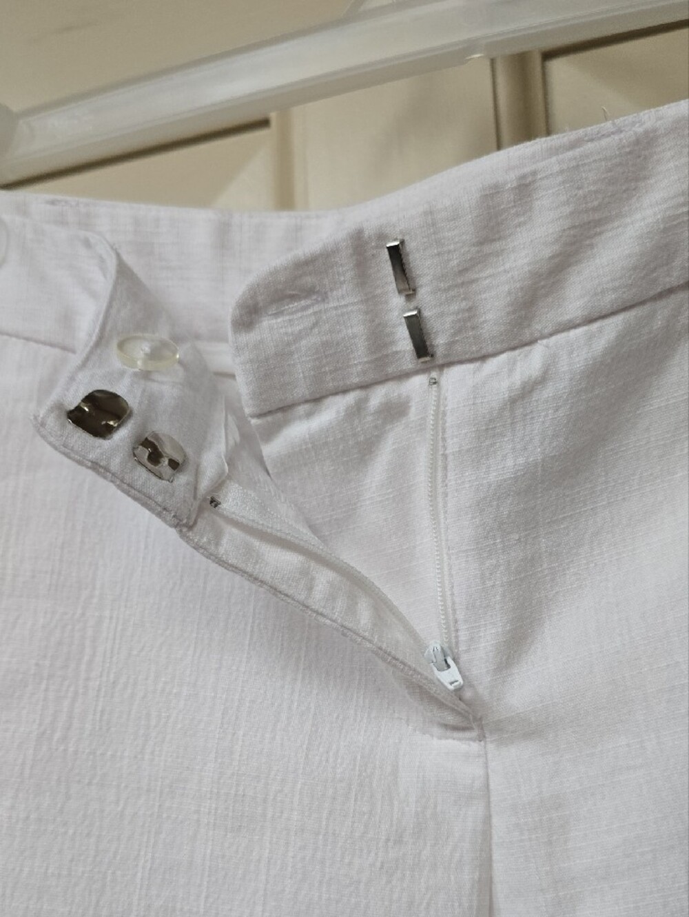 Classic White Cropped Trousers - Picture 2 of 6